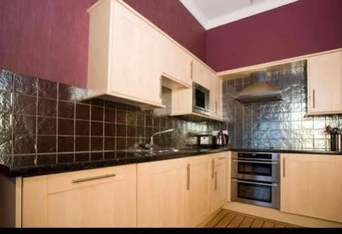 אדינבורו Royal Mile Apartment מראה חיצוני תמונה